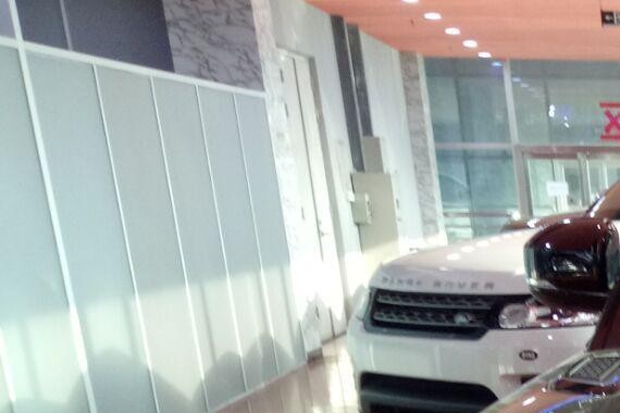 2017款路虎揽胜运动版 柴油/汽油，对比哪个动力强