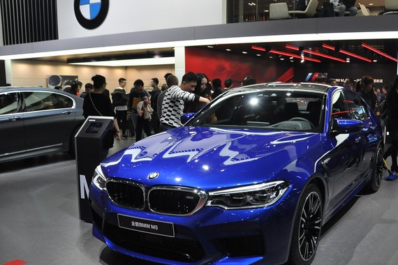 全新宝马M5明年一季度国内上市 更激进