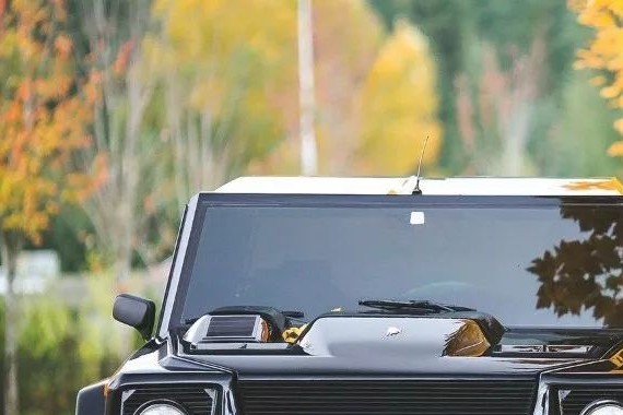 长见识了，比Urus还贵一倍的兰博基尼SUV，世上只有48辆！