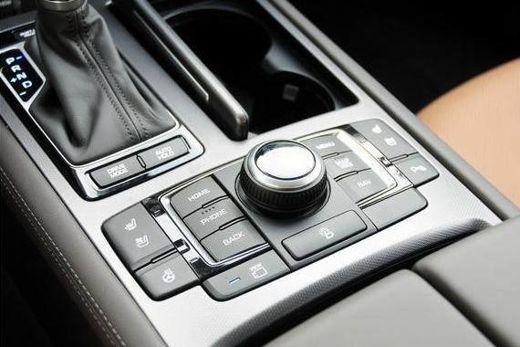 车长5米，标配四驱系统，性能完爆奥迪A6，为何37万无人问津？