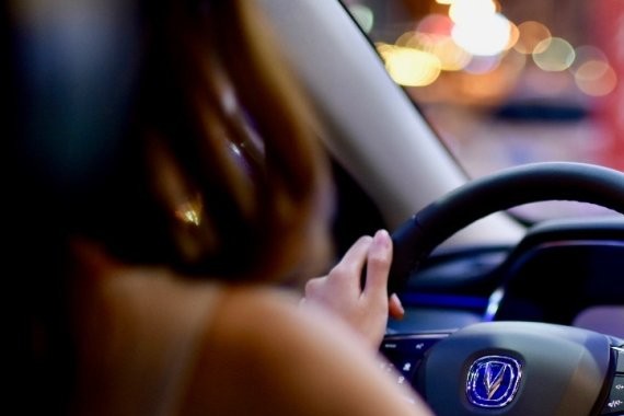 一座幸福城市，一款动情好车！ 驭见质，遇见美！