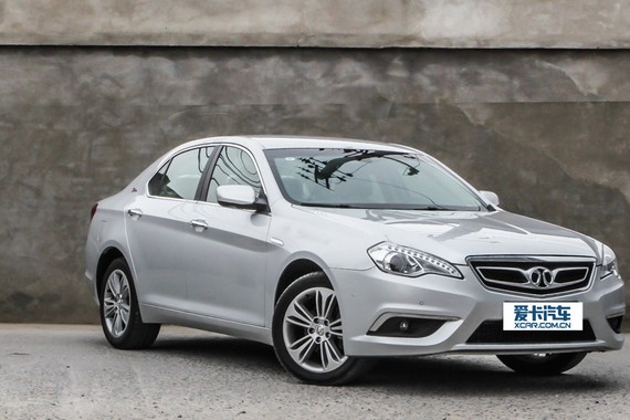 北汽绅宝D70性能版上市 售15.98万元起