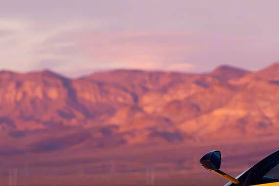 黄色法拉利LaFerrari……