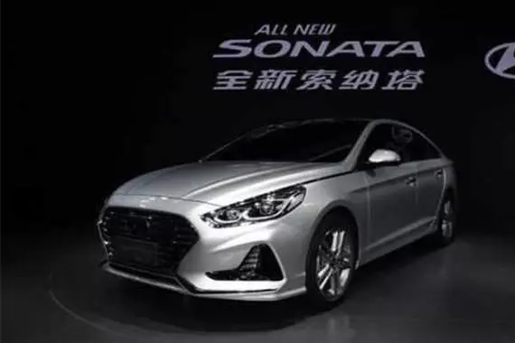 最落魄的中级车，造型不输迈腾，比帕萨特配置高，降5万没人买！