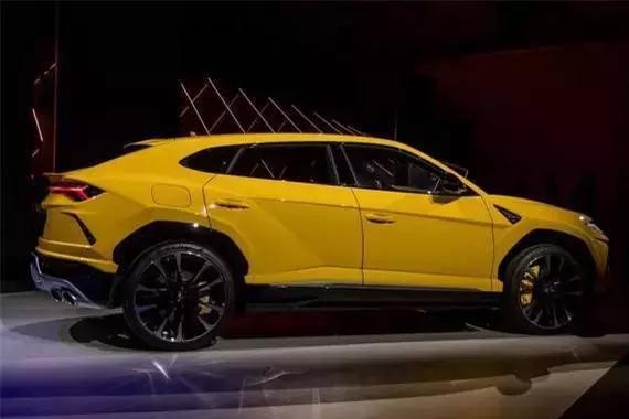 兰博基尼首台SUV，3.6秒破百，售价313万，众泰：只要13万！