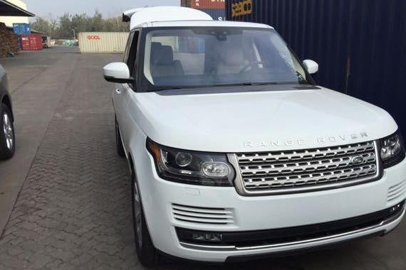 2017款路虎揽胜行政版3.0T汽油 高人气越野 科技感十足