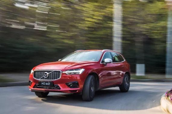 车内丁点味道都没有开起来轻松安全！这才是你们想要的豪华SUV