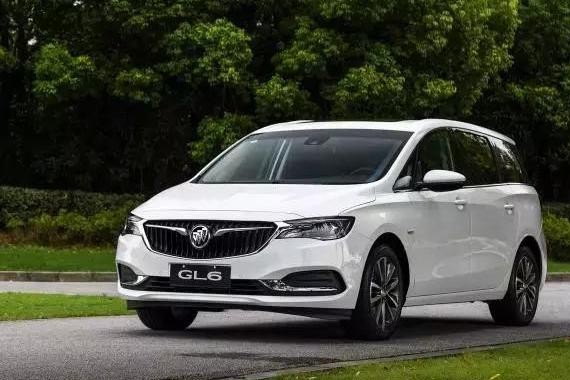 比5座实用，又能享受6年免检！超实用6座车最低8万能入手