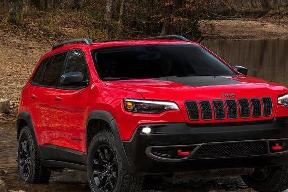 男人的座驾，性能不输霸道，搭载牧马人动力，21万虐杀奇骏汉兰达