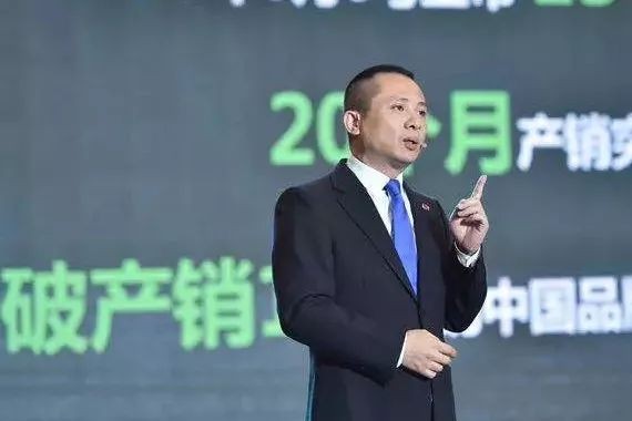 潘欣欣：让大家感受到中国品牌的进步是陆风的责任丨讲述