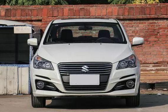 铃木要翻身，全新轿车逼格不输卡罗拉，卖8万与英朗争雄！