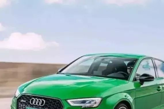 成为世界最快男人！奥迪RS3和宝马M2你选谁？