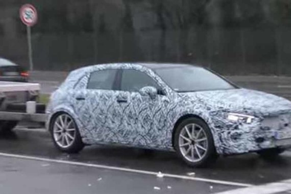 奔驰全新GLA谍照曝光 或将2018年亮相