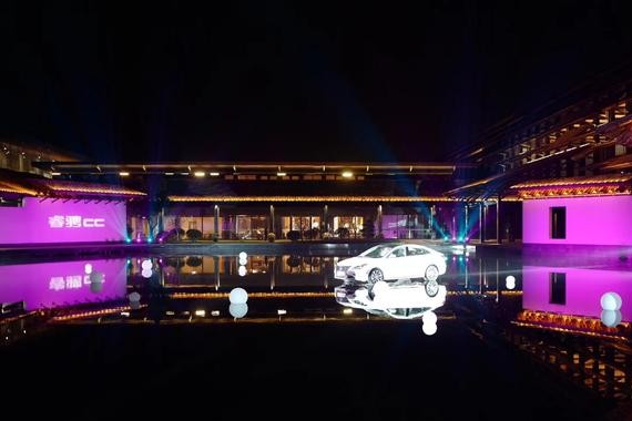 售价8.99-13.89万，长安睿骋CC真能挑战新凯美瑞、雅阁吗？