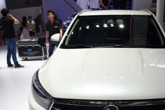 这款车在国产界大名鼎鼎，时尚大气动力十足，不买汉兰达我选它！