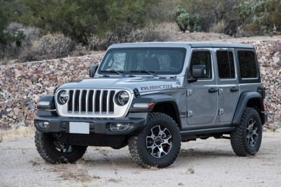 当硬汉变精致，不再拿情怀说事，普拉多的对手才真的来了？