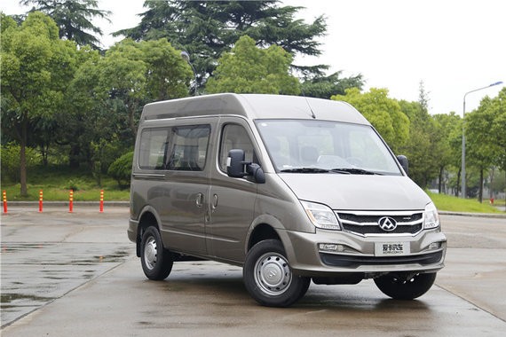 2018款上汽大通V80上市 售12.98万元起