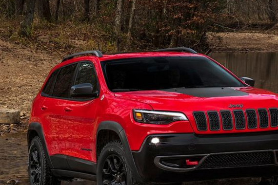 2019JEEP自由光曝光：再也不用担心被人笑我眼睛小了！