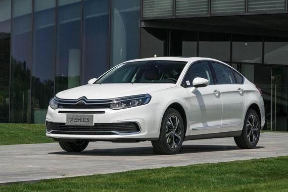 比大众更厚实！开两年却贬值10万！但大家都说比帕萨特更优秀