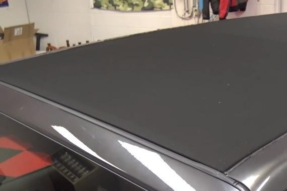 高大上！2018 Jeep新牧马人电动软顶开棚过程