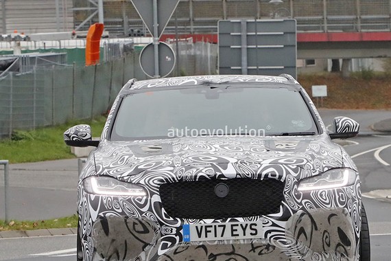 捷豹F-PACE SVR谍照 日内瓦车展将亮相
