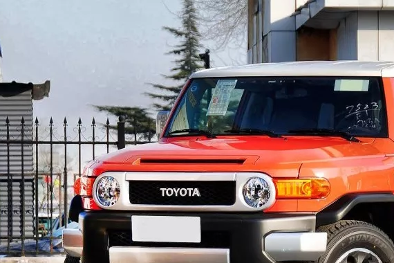 越野车见多了，能征服男人的只有这几款，如今再有钱你也买不到！