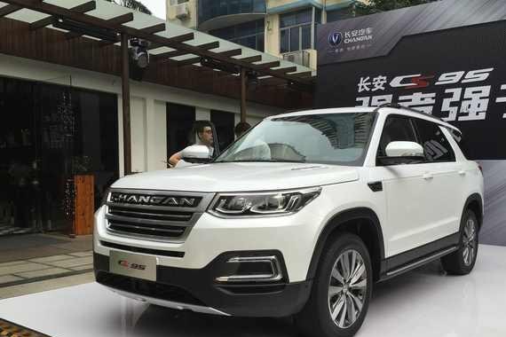 国产最强7座SUV，刚上市销量即破万，比汉兰达还大，吊打传祺GS8