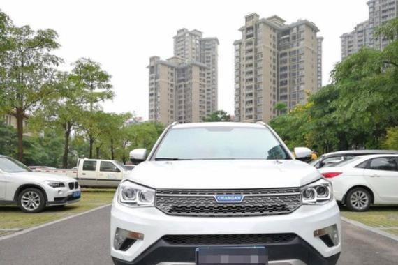 落地价15万，现在只需9万，买来没开多久掉价六万，车主心里难受