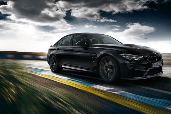 BMW新款“撩妹神器”-M3CS，更快、更轻、更强！撩妹成功率99%