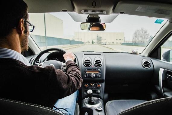 讲真，以下哪个不文明的开车行为让你看了很厌烦