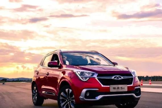 这国产SUV好开又聪明，用最强1.5T，售价不到8万元！