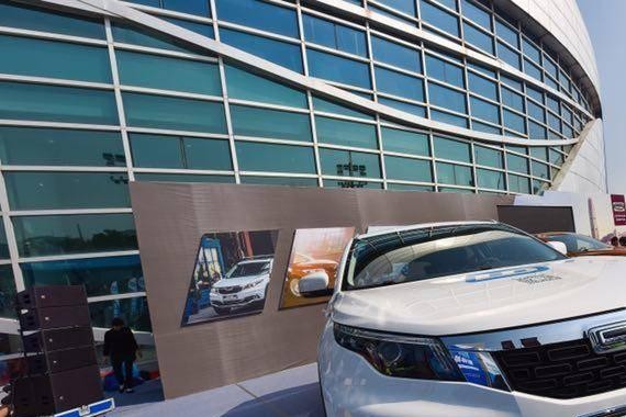 宝能携手观致亮相黄马，同联动云一起玩新“花样”