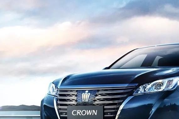 2.5L发动机不再，但我仍觉得新皇冠芳华未逝