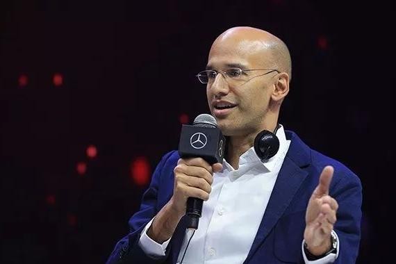 钟观 | 尊重客户体验 打破行业界限 奔驰共创客户体验生态系统