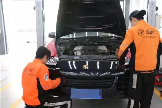 卡宴大修发动机，拆解时出现的一幕给亿万车主敲响警钟！