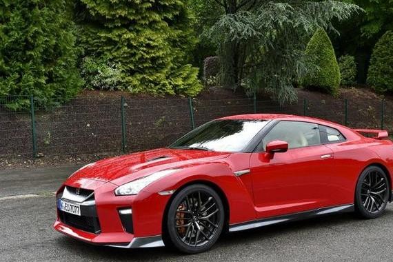 GTR、宝马M、奔驰AMG，这三款车，谁最浪！