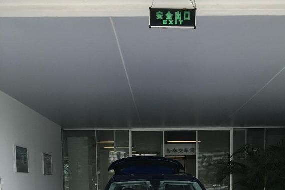 琢磨了半年多，还是提了雪邦蓝45TFsi运动