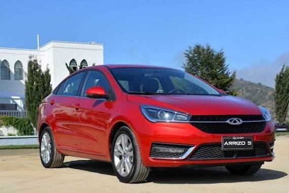 买艾瑞泽5的后悔去吧，这款合资车只卖6万多，油耗6L左右！