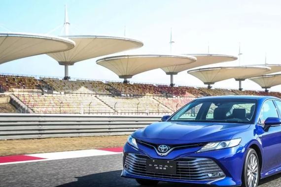 除了混动节油外，这家主机厂十年如一日，就为了这件事