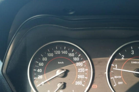 落地价30万，现在只需12万，女生专用小钢炮，动力随叫随到！