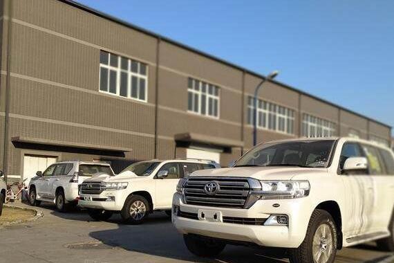 丐版酷路泽4.0为什么这么便宜？看完配置你就知道了