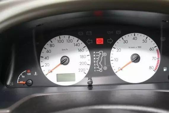 车辆报废新规：让我们一起算算你的车还能开几年？