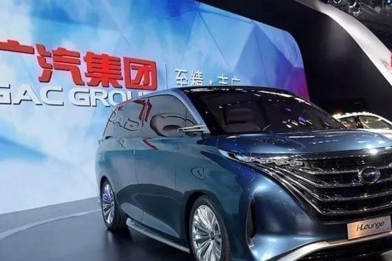 广汽传祺GM8开启预售 预售18-27万元