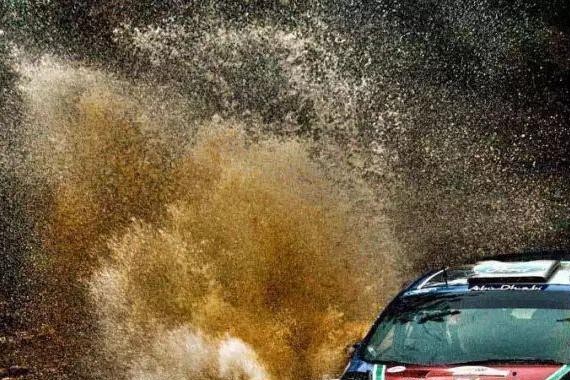 车厂为何要充值赛车队，就是为了这种时候啊！