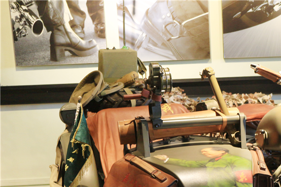 伟人诞辰124周年，我们用摩托车来纪念