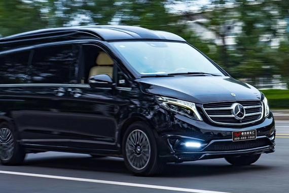 奔驰V级梅西纳款，豪华程度向迈巴赫看齐，奢华气质由内而外