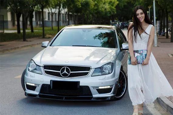 为什么奔驰分大标和立标？原来在国外只有C、E、S级才能称为奔驰