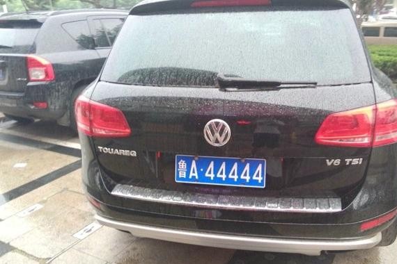 山东济南最霸气的10辆车，鲁A00000到99999都在什么车上