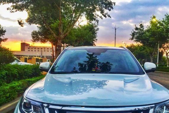 踏实稳重 一言不合就实拍博越