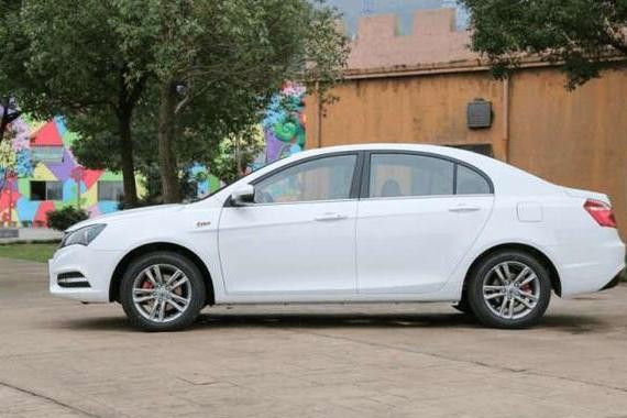 它的改款让奇瑞再无翻身之力，吉利帝豪改款上市配置大涨，仅9万